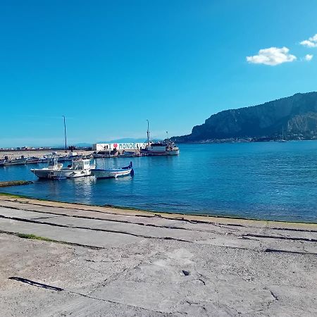 Beach House Mondello Extérieur photo